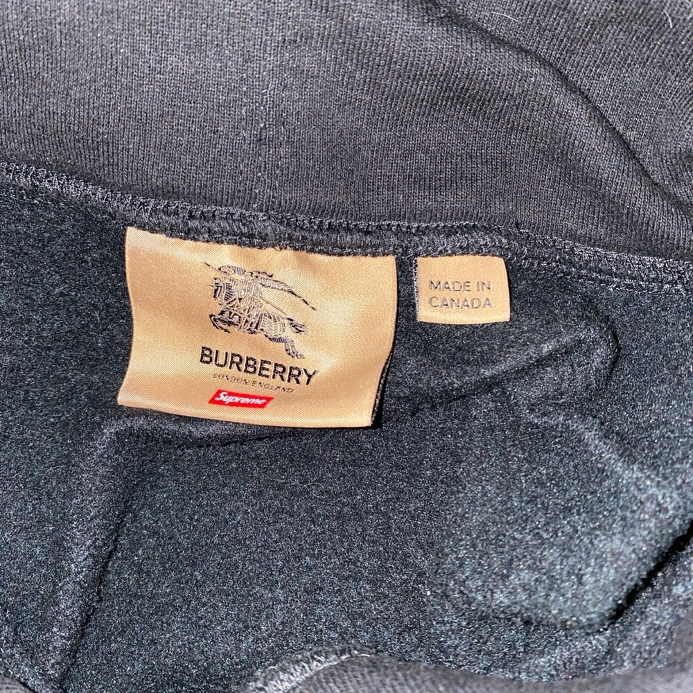 Supreme Burberry Box Logo Hoodie